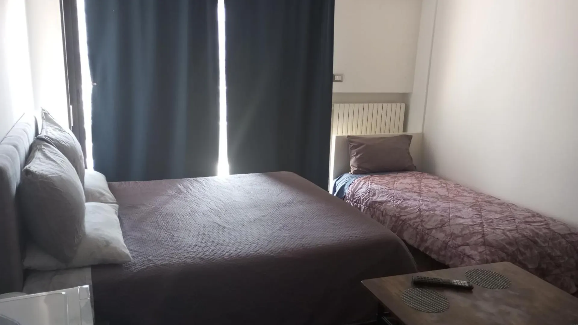 Executive Center Rooms Bari 0*,  Italia